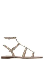 Valentino Garavani Rockstud Open Toe Sandals In Pink