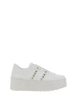 Valentino Garavani Sneakers Mit Nieten In White