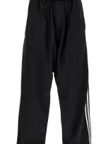 Y-3 Baggy Twill 3- In Black