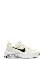 Nike Air Max Verona Women's Shoe In White/ Black/ Vapor Green